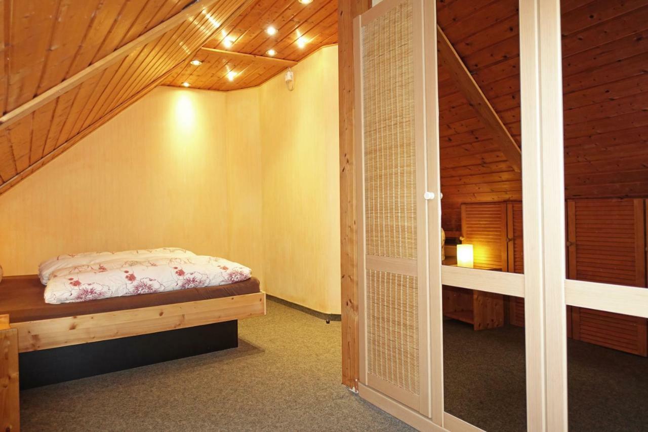 Ferienwohnung Mit Wasserbett Fw3 Saalfeld Saale Extérieur photo